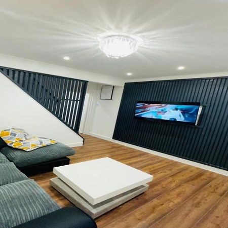 Luxury New Home Swanscombe Luaran gambar